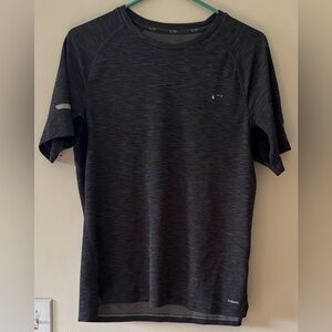 Champion Grey Gray White Breathable Athletic Shirt T-Shirt Men’s Size M Medium